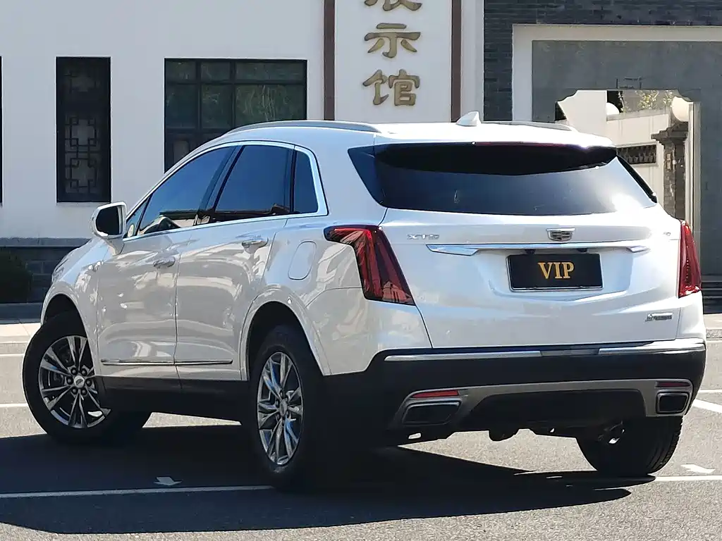 Cadillac XT5 — миниатюра 5