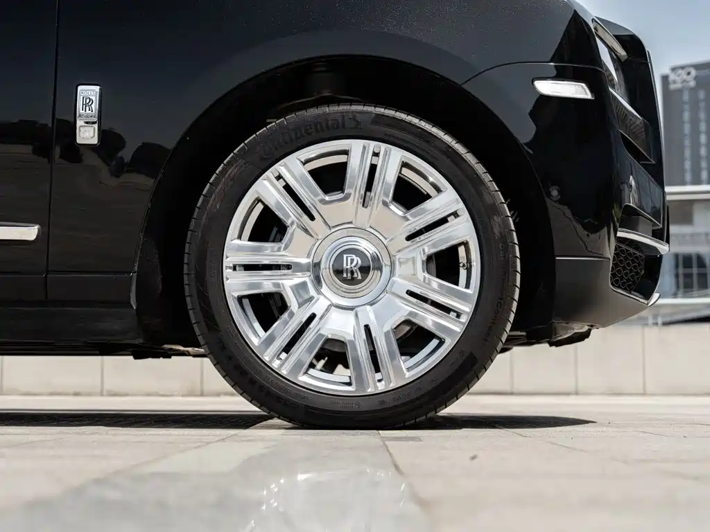 Rolls-Royce Cullinan — фотографии объявления, Фото 4