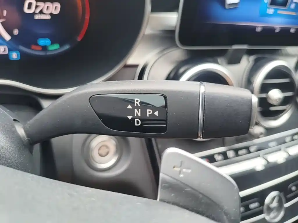 Mercedes-Benz C-Class — миниатюра 14