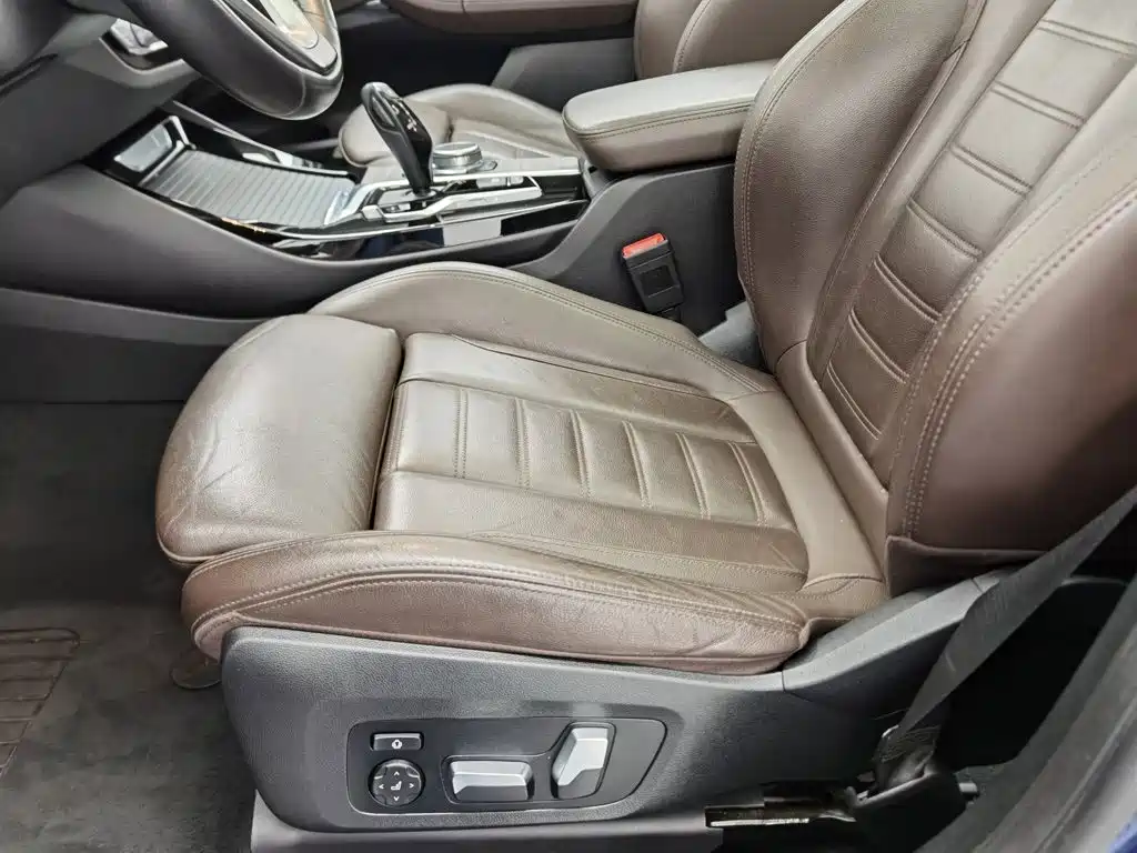 BMW X3 — миниатюра 20
