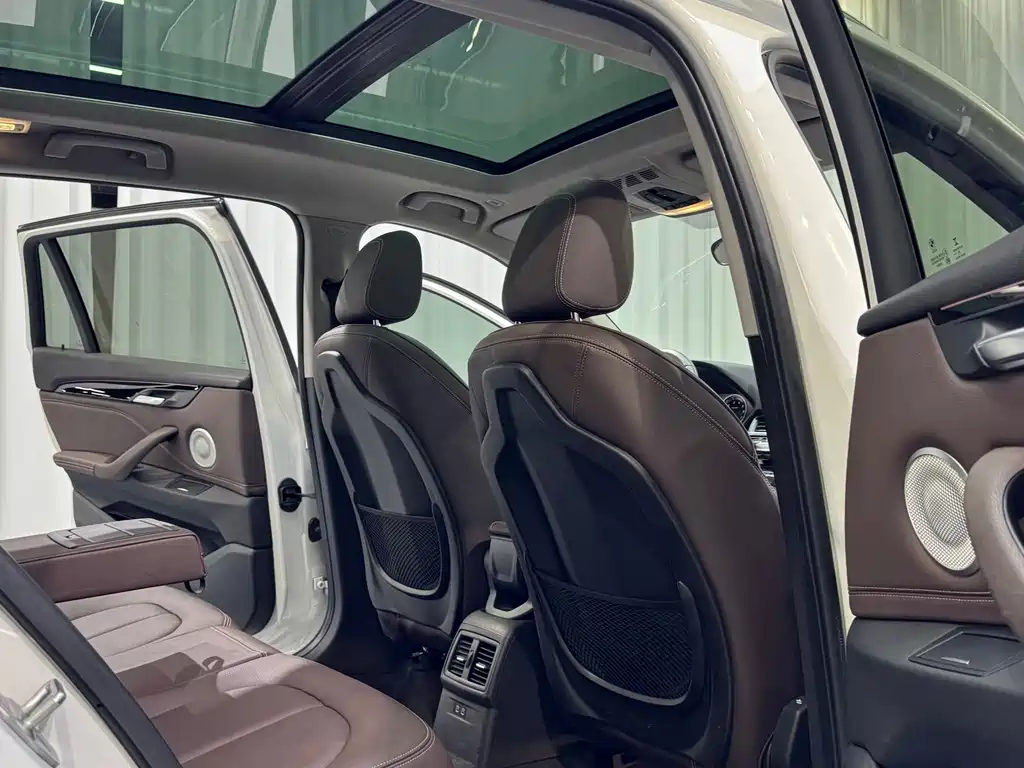 BMW X1 — миниатюра 12