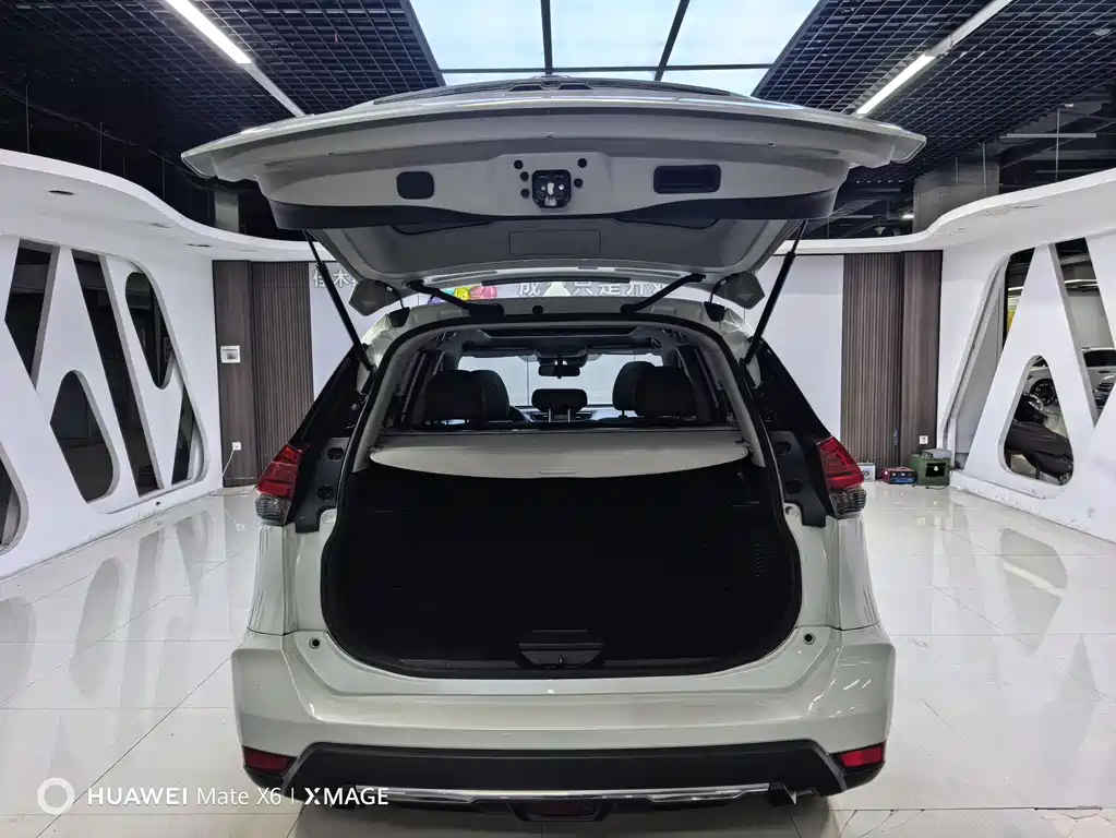 Nissan X-Trail — миниатюра 9