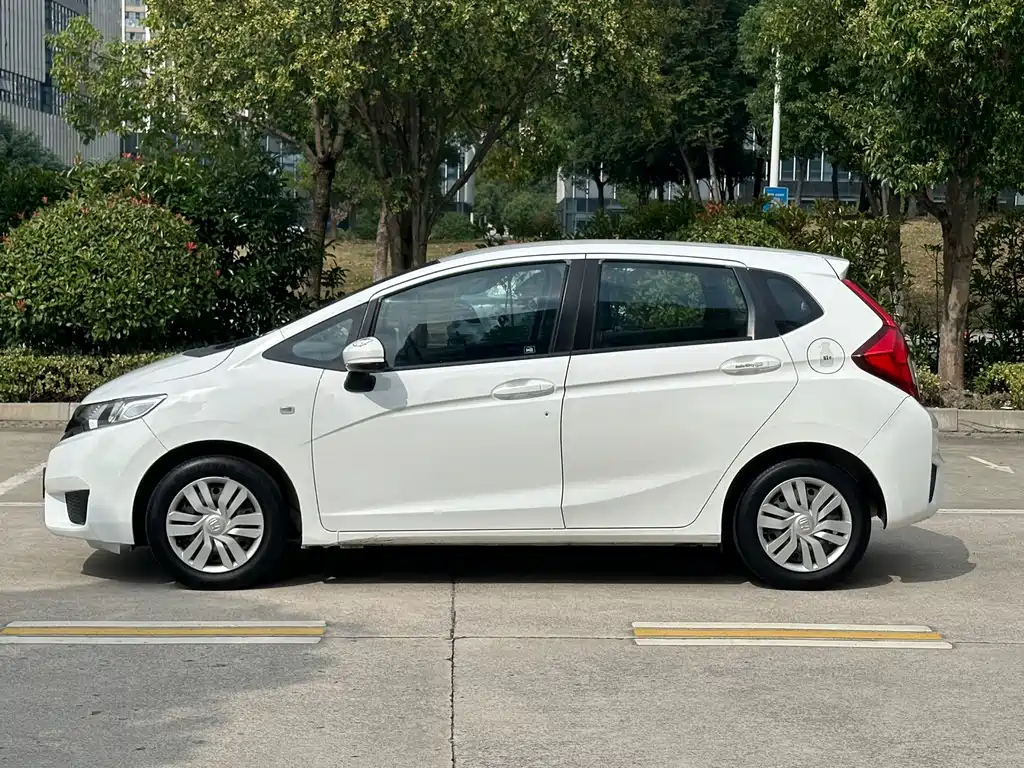 Honda Fit — миниатюра 3