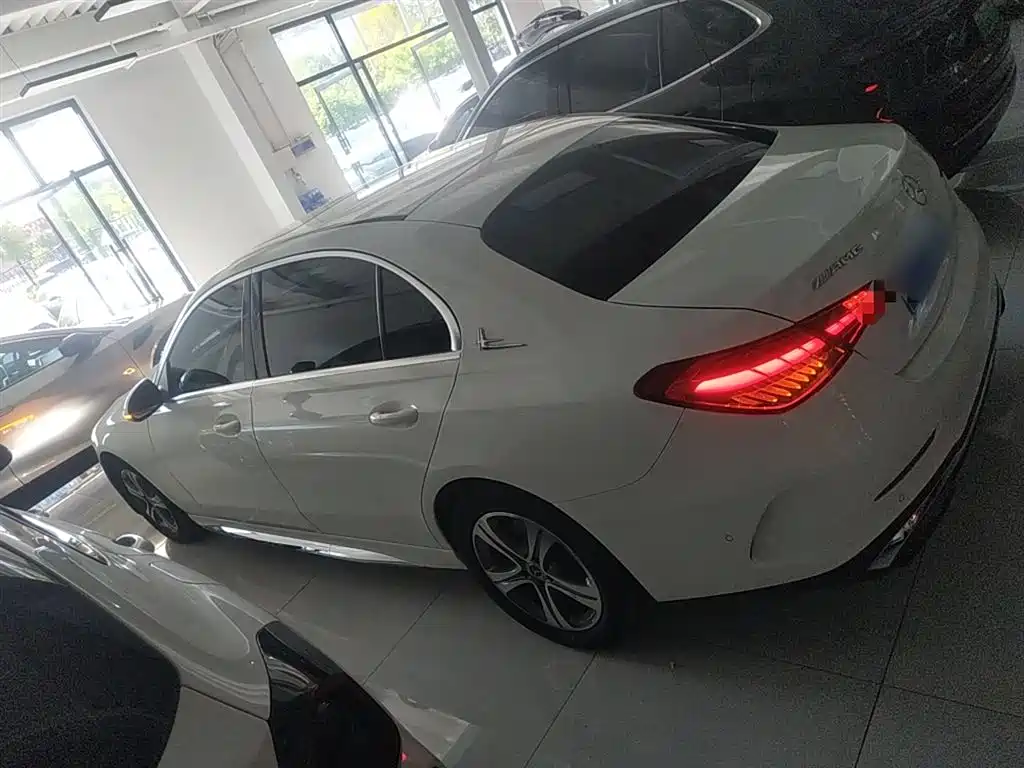 MERCEDES-BENZ  C CLASS