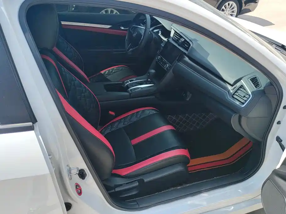Honda Civic — миниатюра 8
