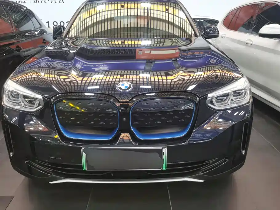 BMW iX3 — миниатюра 2
