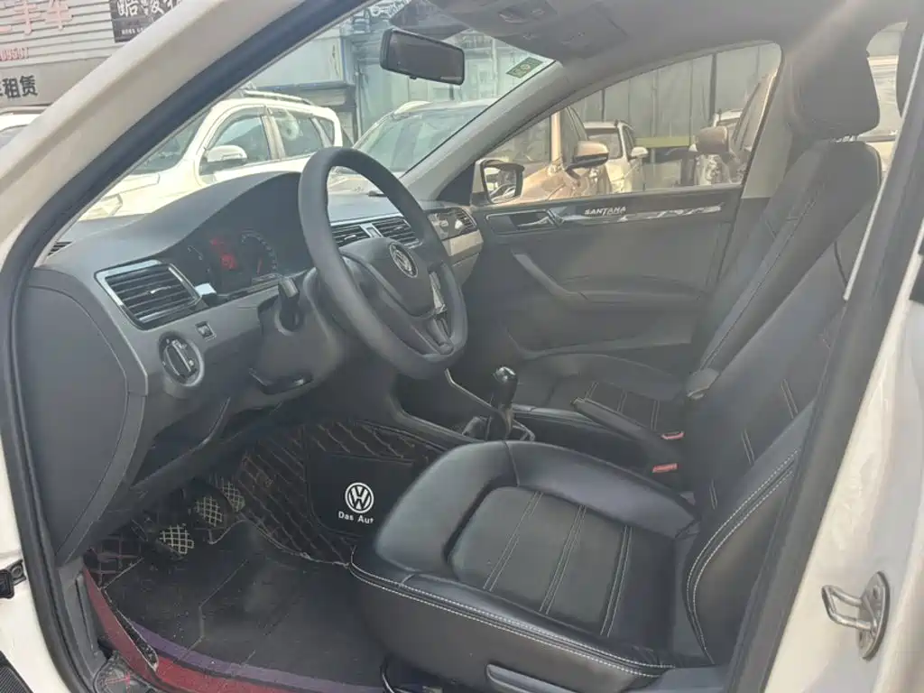 Volkswagen Santana — миниатюра 11