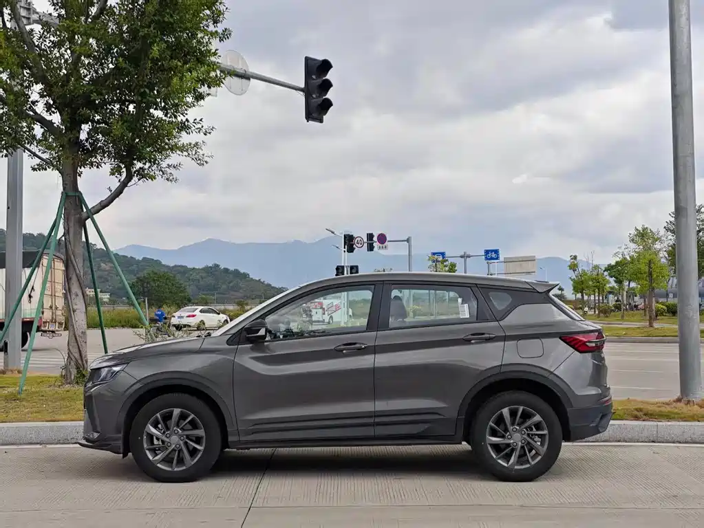 Geely Binyue 2025 1.5L CVT