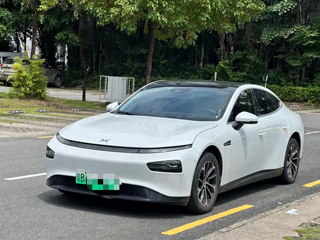 XPeng P7