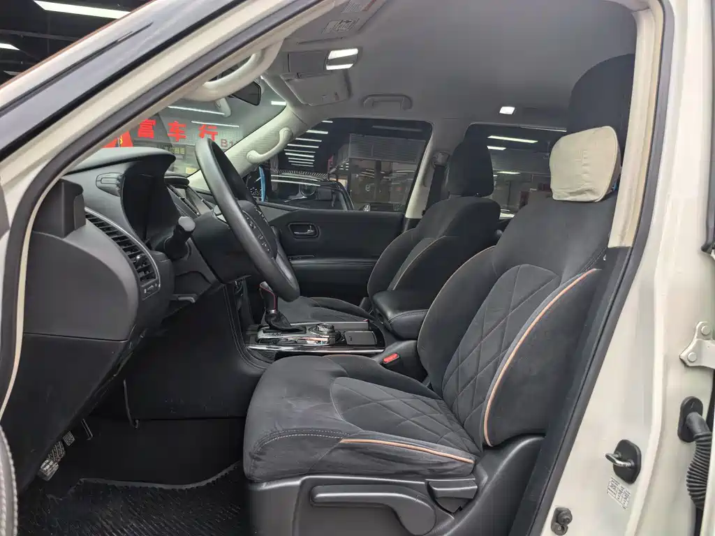 Nissan Patrol 4.0L Flagship Type, фото 19