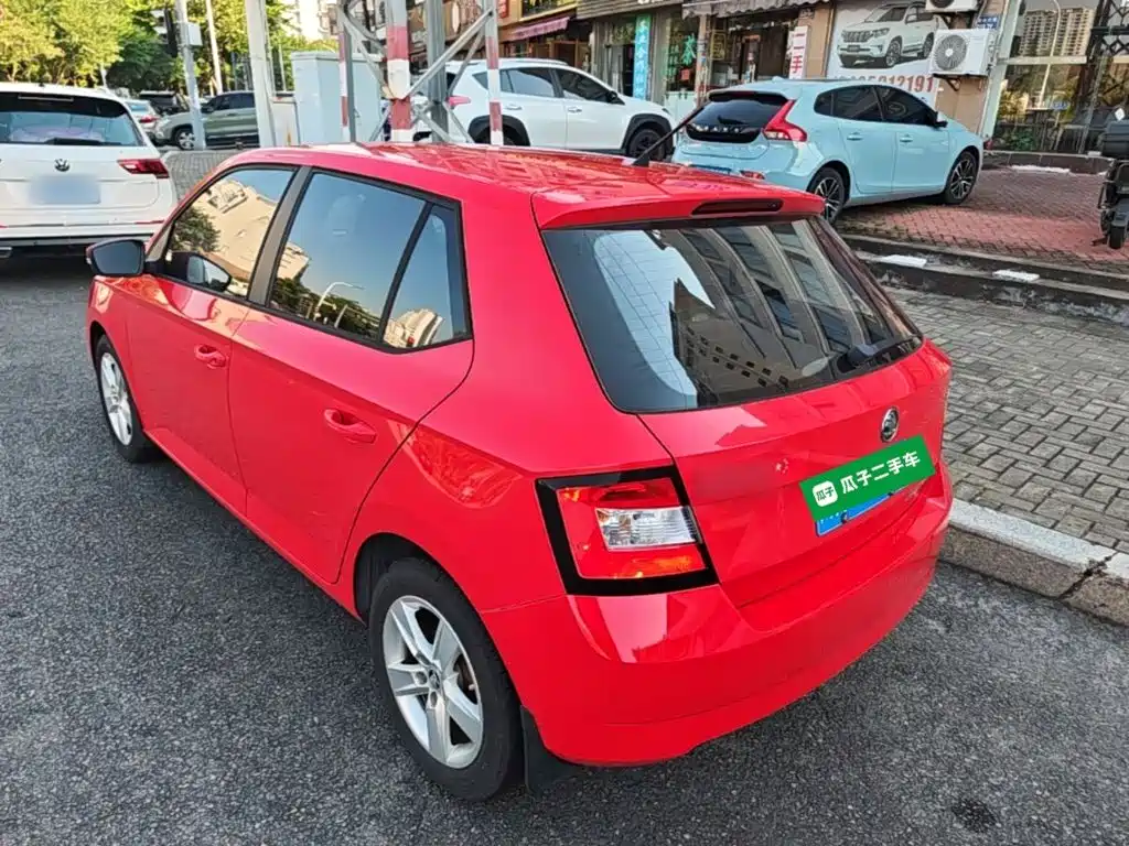 Skoda Fabia — миниатюра 5
