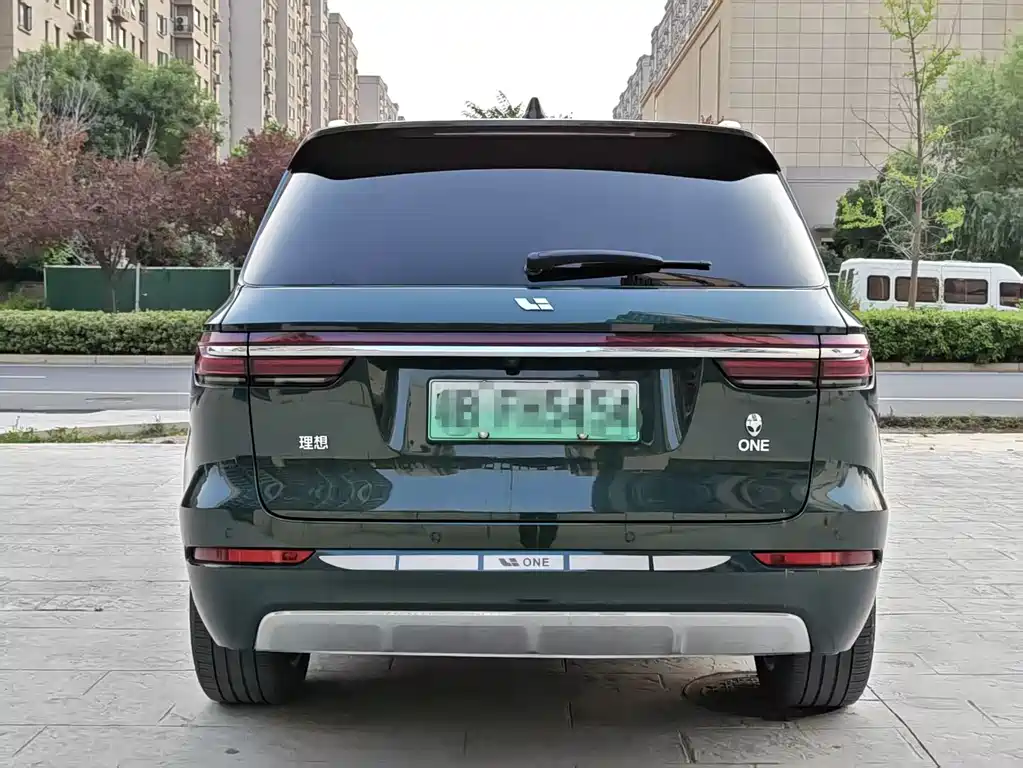 Li Auto ONE 2021 6 мест