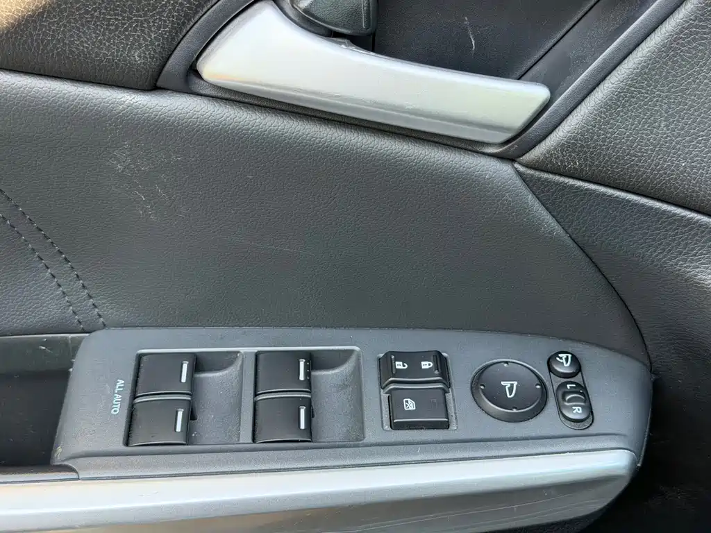 Honda Crosstour — миниатюра 5