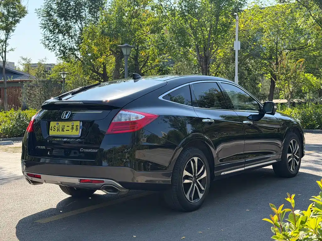 Honda Crosstour — миниатюра 17