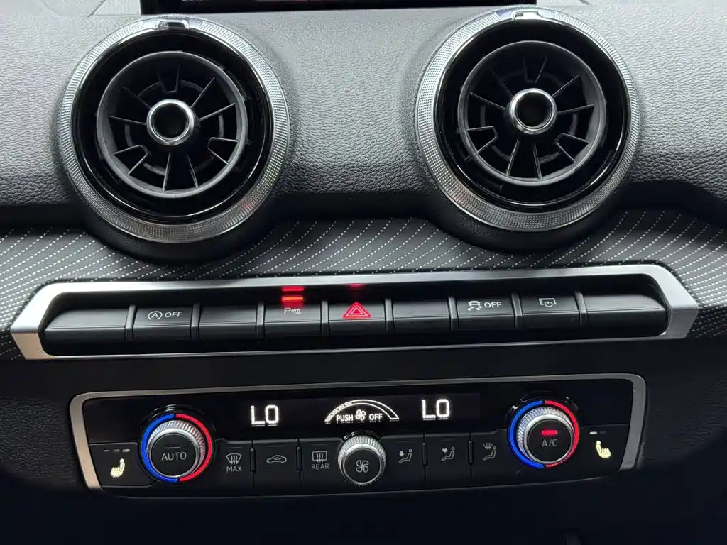 Audi Q2L — миниатюра 7