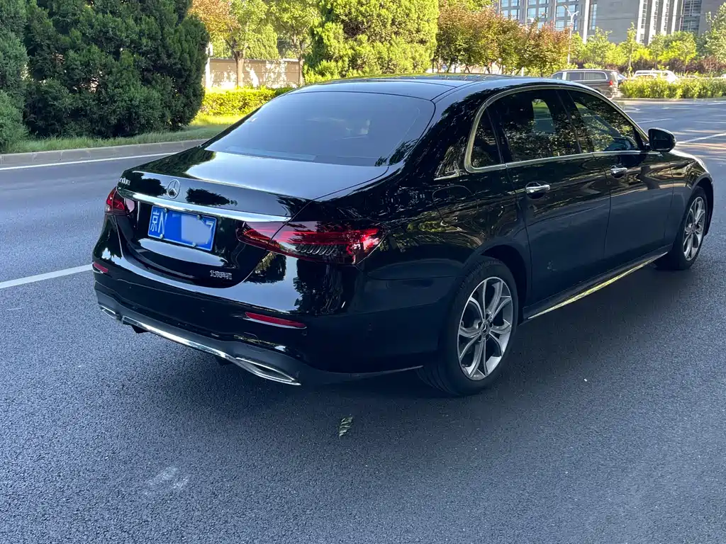 Mercedes-Benz E-Class E 2022 E 300 L Sport Fashion