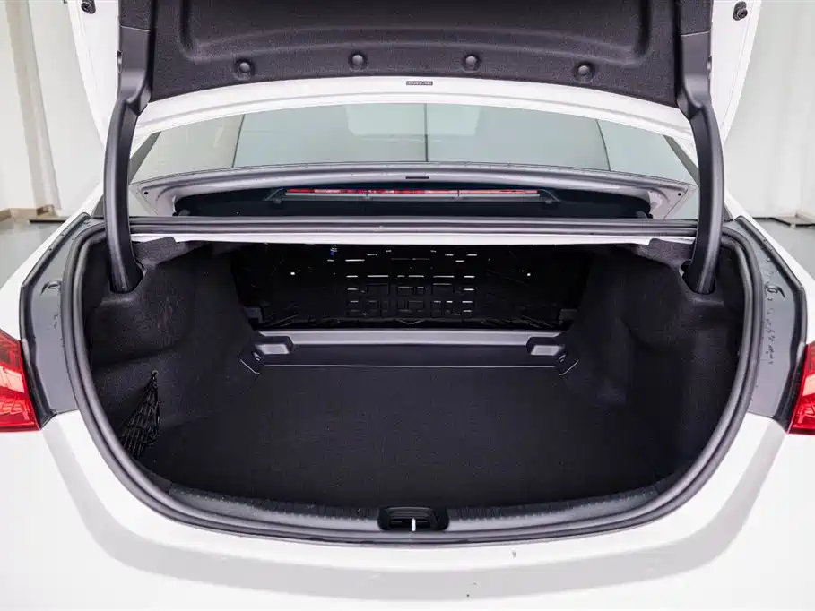 Mercedes-Benz C-Class C 2023 C 200 L Sport