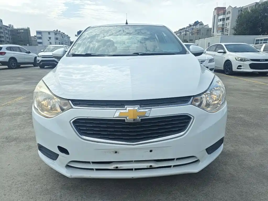 Chevrolet Sail — миниатюра 3