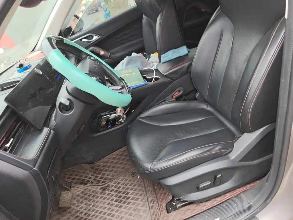 Roewe RX5 New Energy — миниатюра 11
