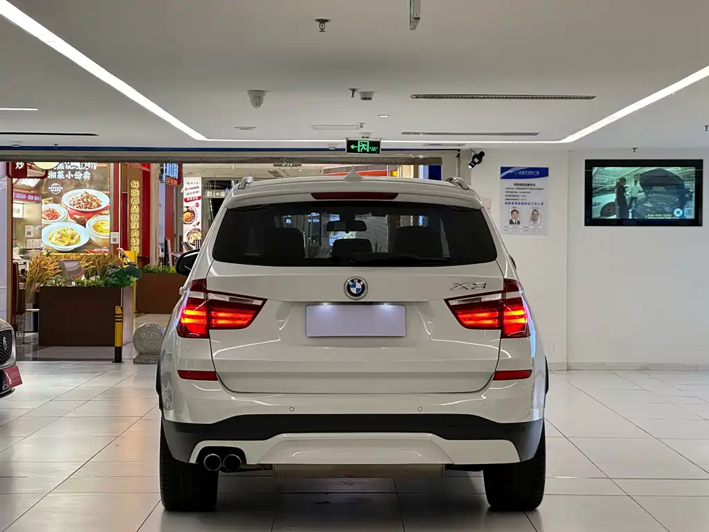BMW X3 (Import) — миниатюра 6