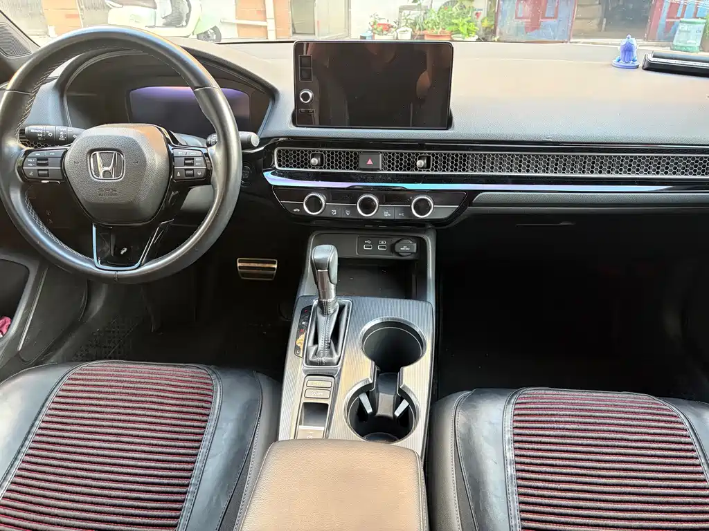 Honda Civic — миниатюра 7