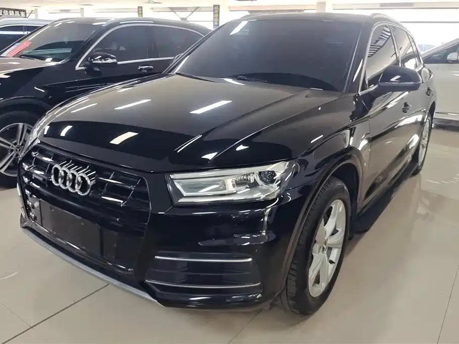 Audi Q5L 2020
