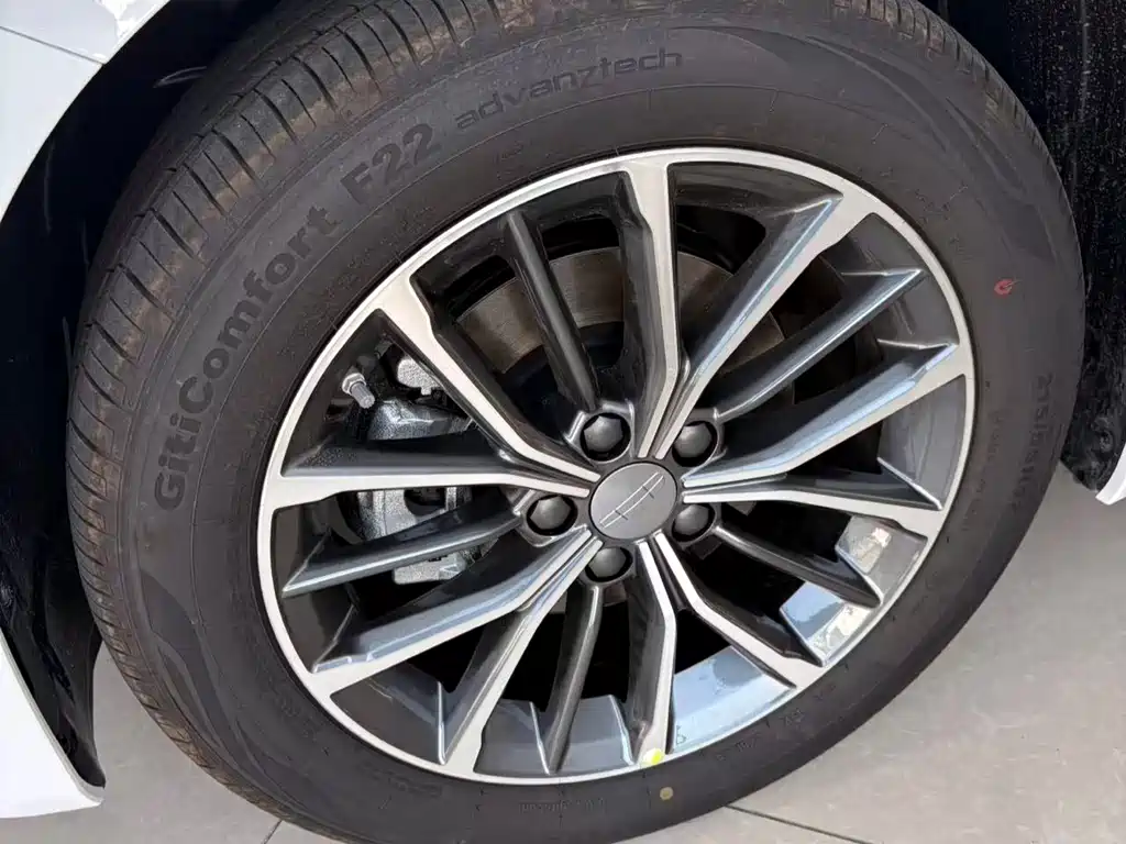 GEELY AUTOMOBILE XINGRUI