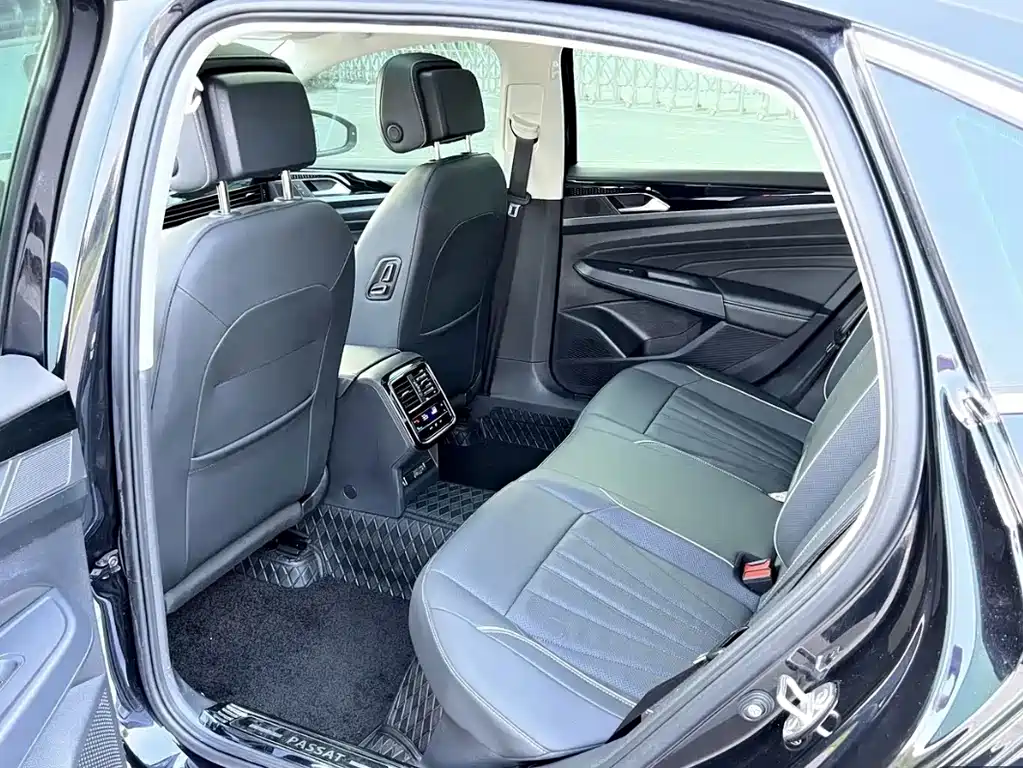 Volkswagen Passat — миниатюра 6