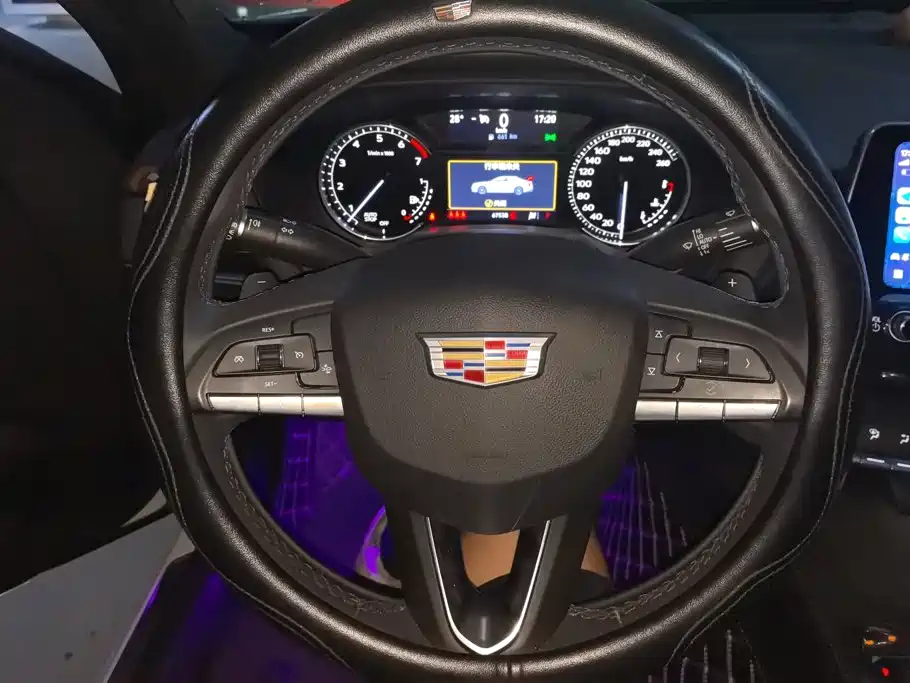 Cadillac CT4 — миниатюра 15
