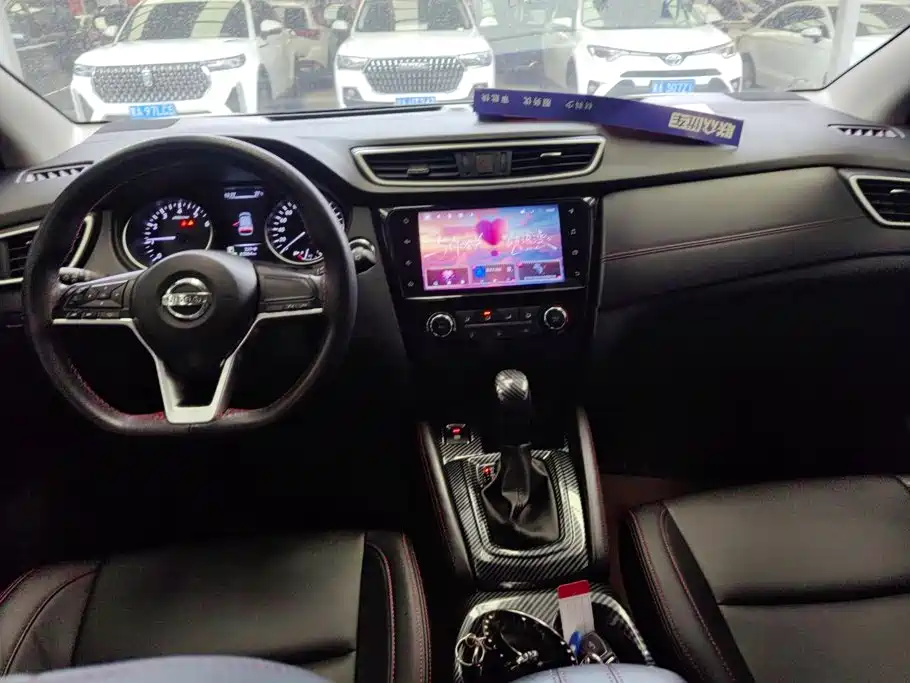 Nissan Qashqai — миниатюра 12