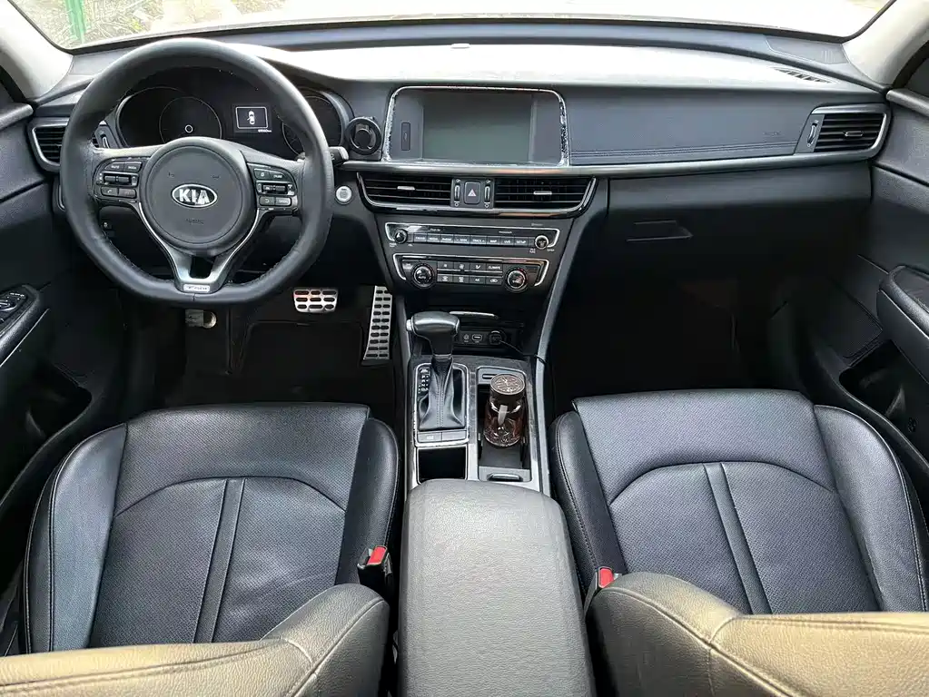 Kia K5 — миниатюра 13
