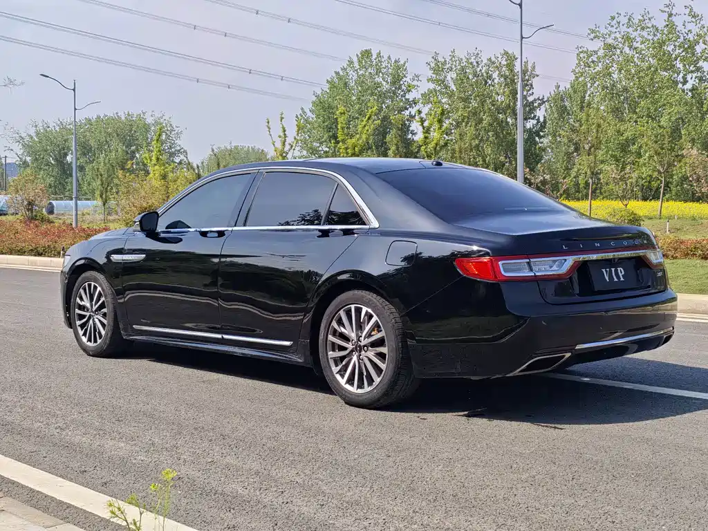 Lincoln Continental — миниатюра 6