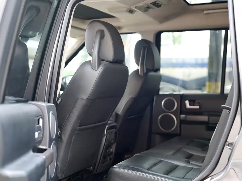 Land Rover Discovery — миниатюра 16