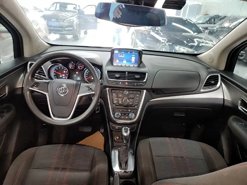 Buick Encore — миниатюра 10