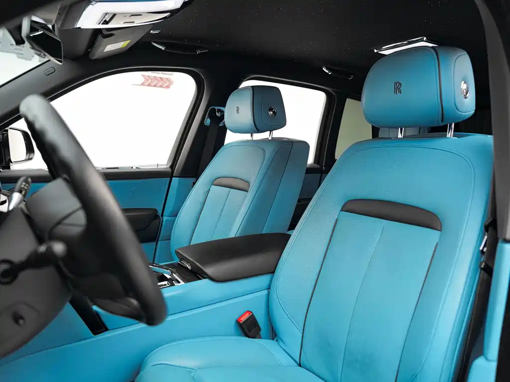 Rolls-Royce Cullinan — миниатюра 14