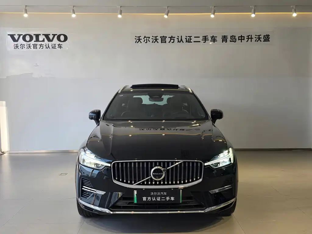 Volvo XC60 PHEV — миниатюра 2