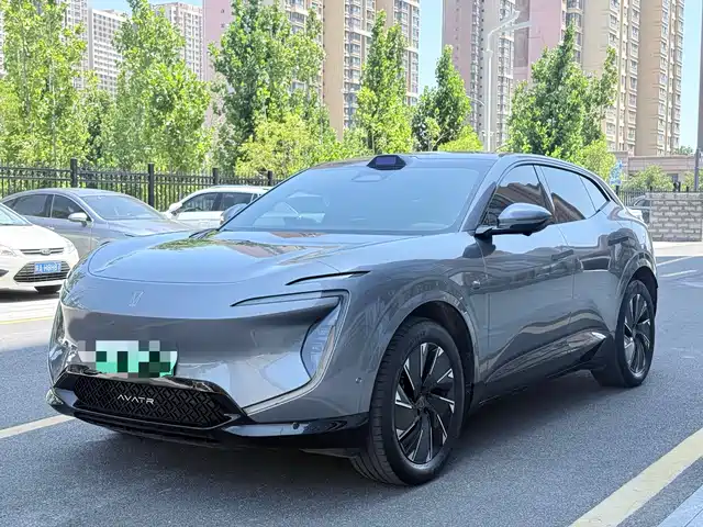2025 Avatr 07