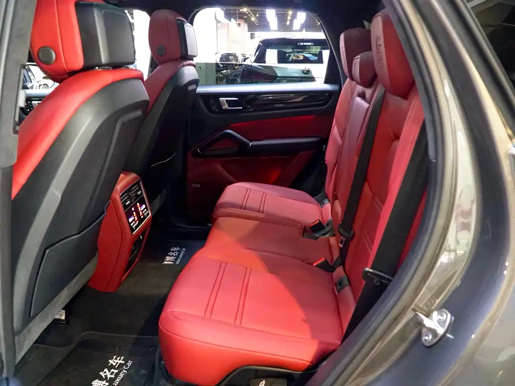 Porsche Cayenne 2019 Cayenne 3.0T