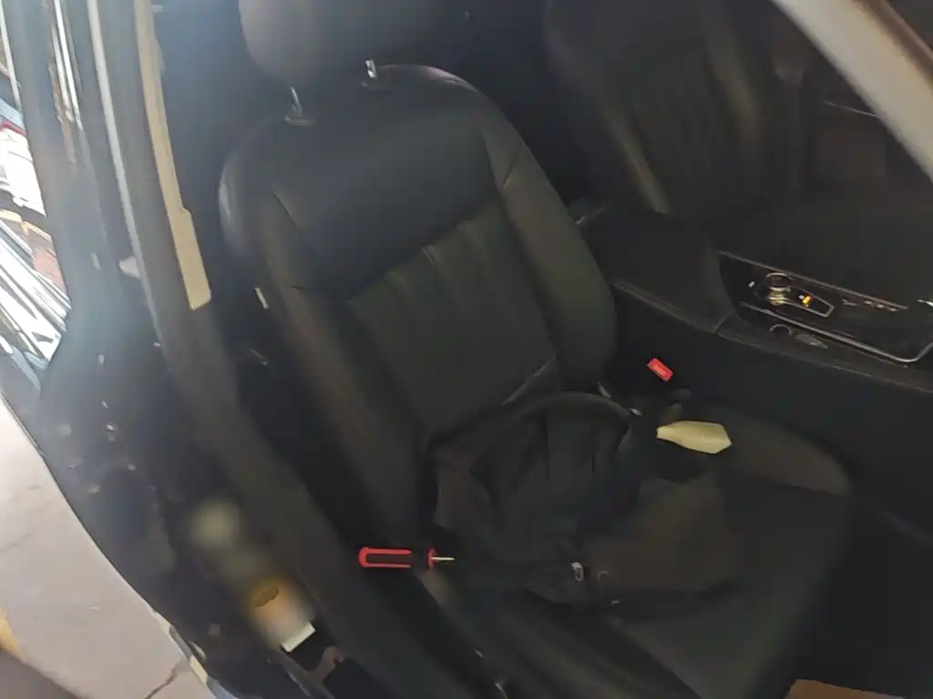 Changan CS95 — миниатюра 25