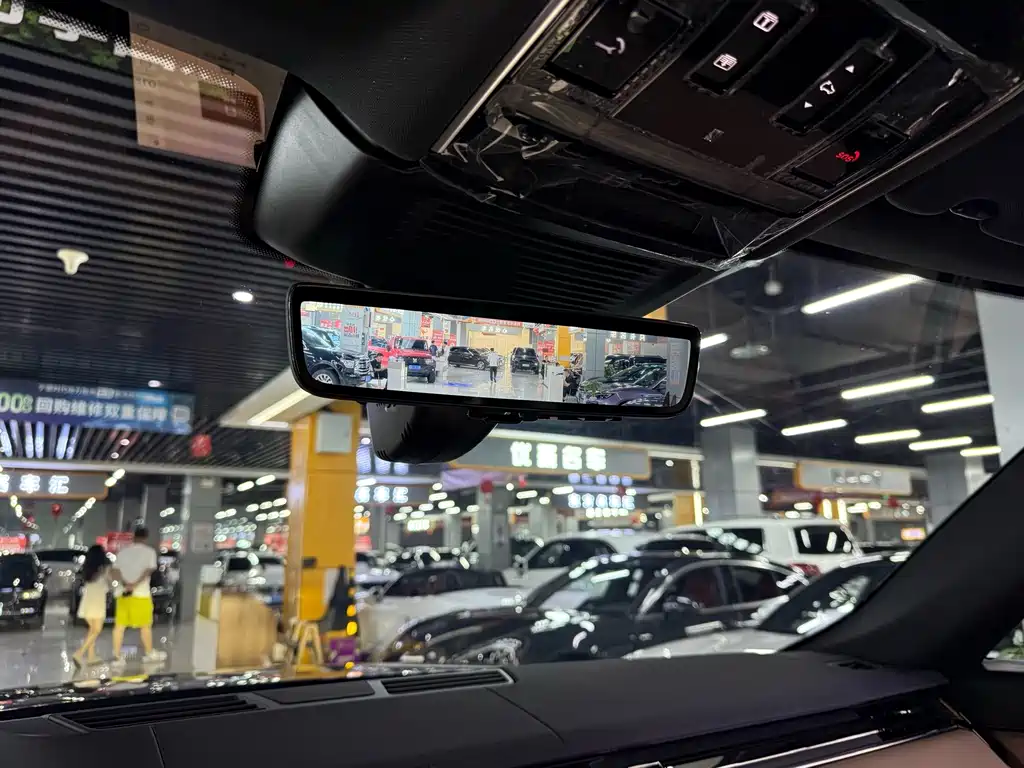 Land Rover Sport — миниатюра 14