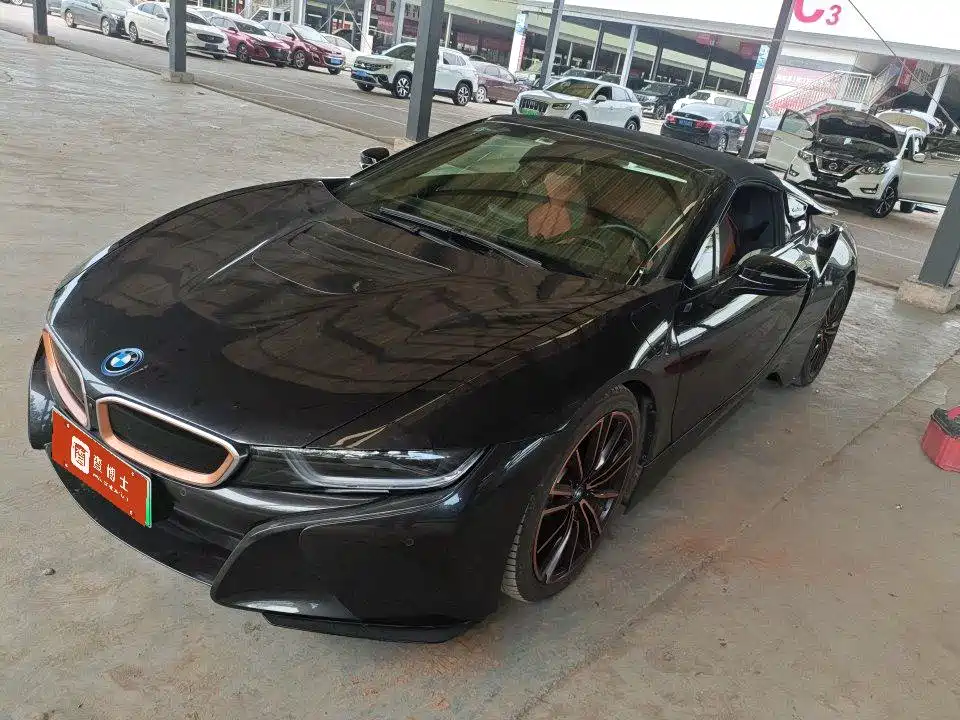 BMW i8 2020