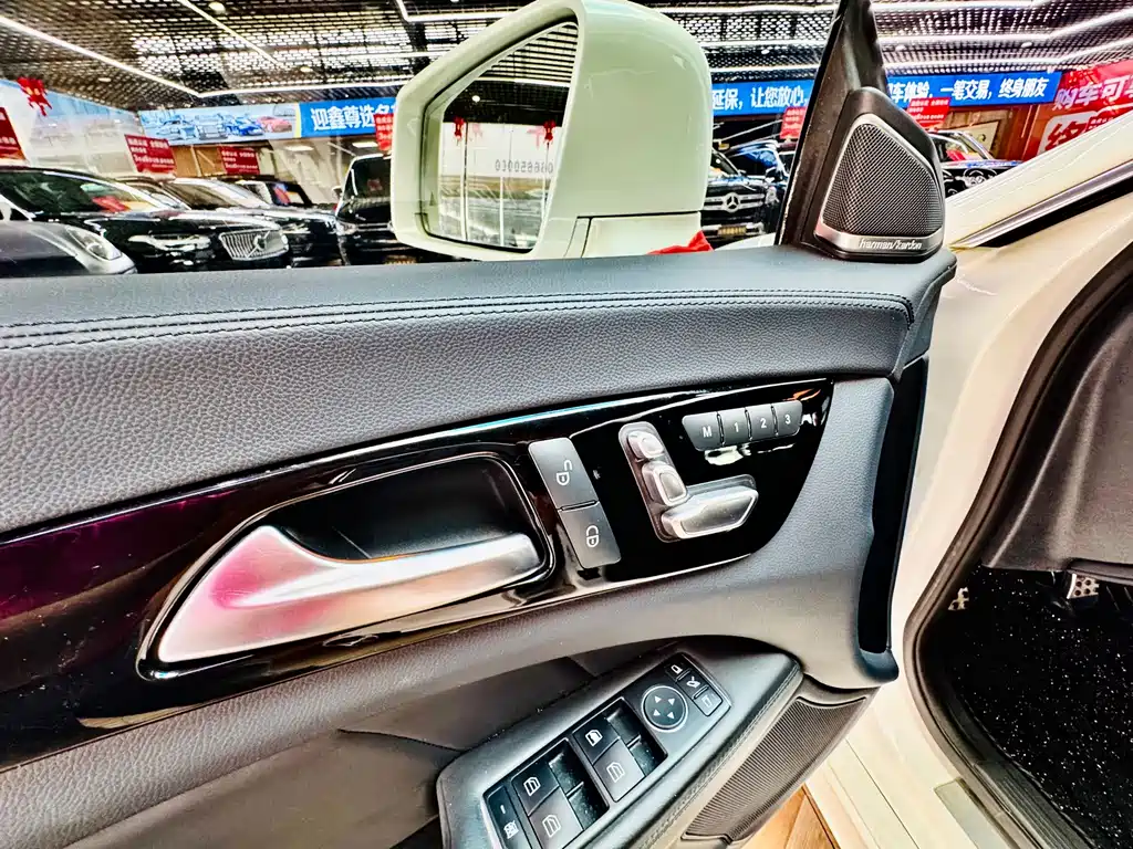 Mercedes-Benz CLS AMG — миниатюра 9