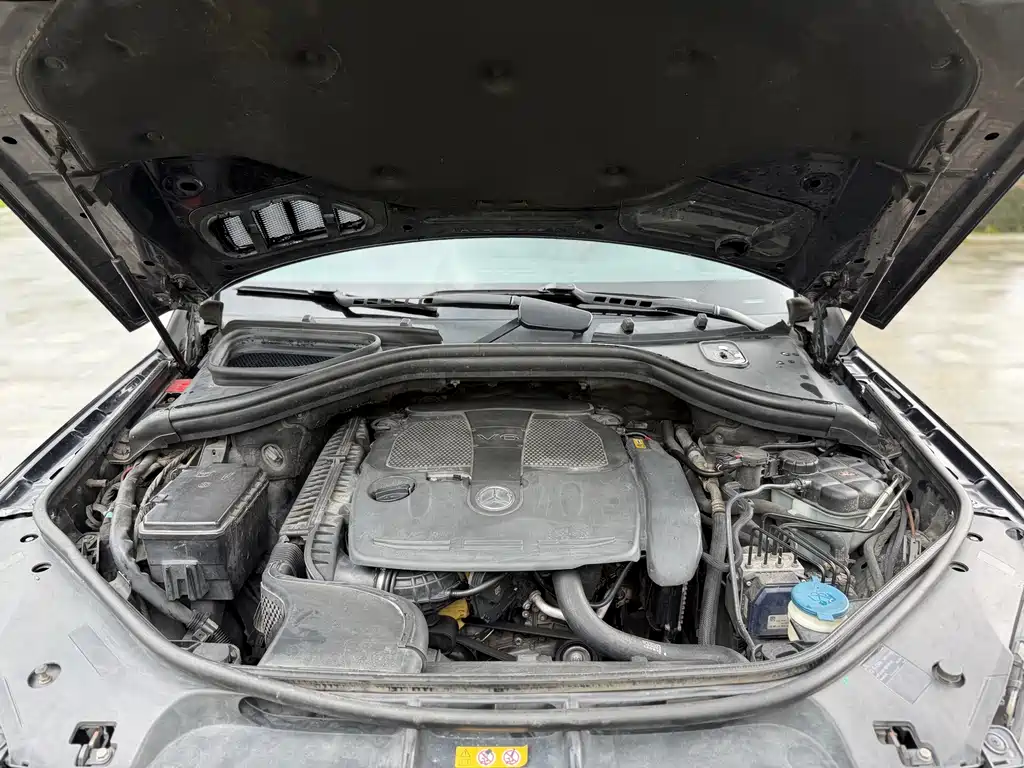 Mercedes-Benz M-Class — миниатюра 13