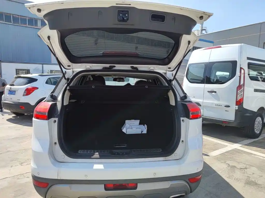 Geely Boyue — миниатюра 19