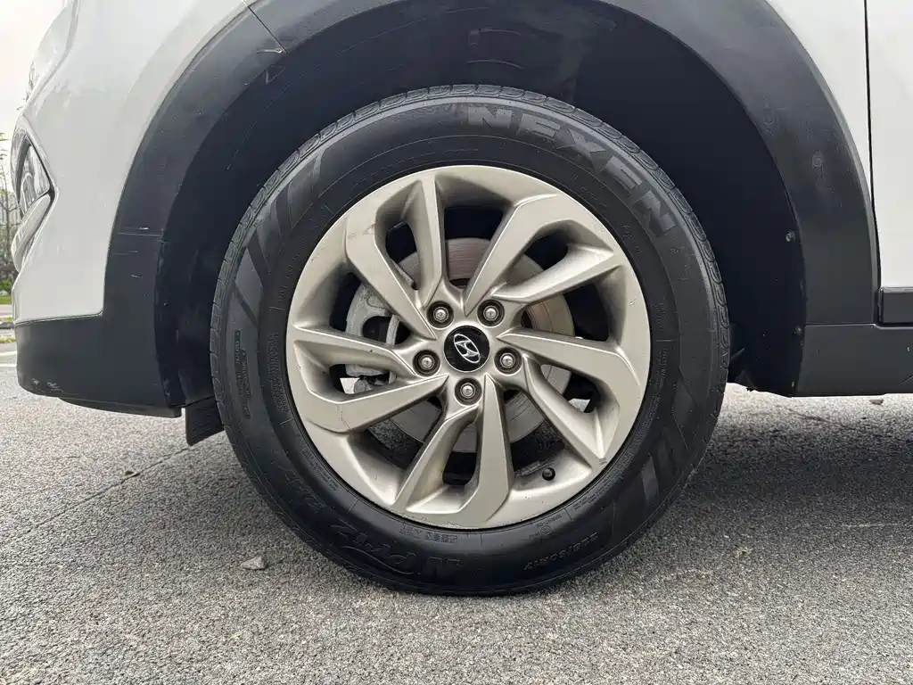 Hyundai Tucson 2015 1.6T DCT