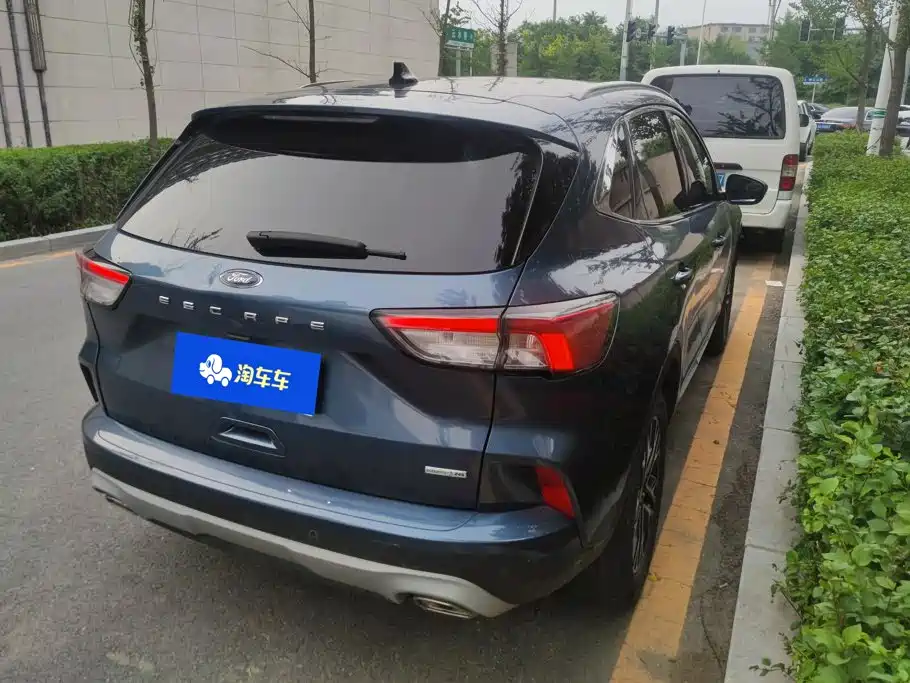 Ford Escape — миниатюра 3