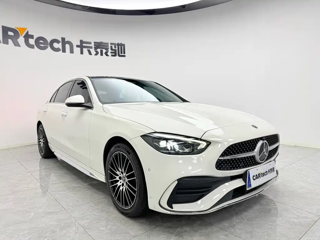 Mercedes-Benz C-Class — миниатюра 3
