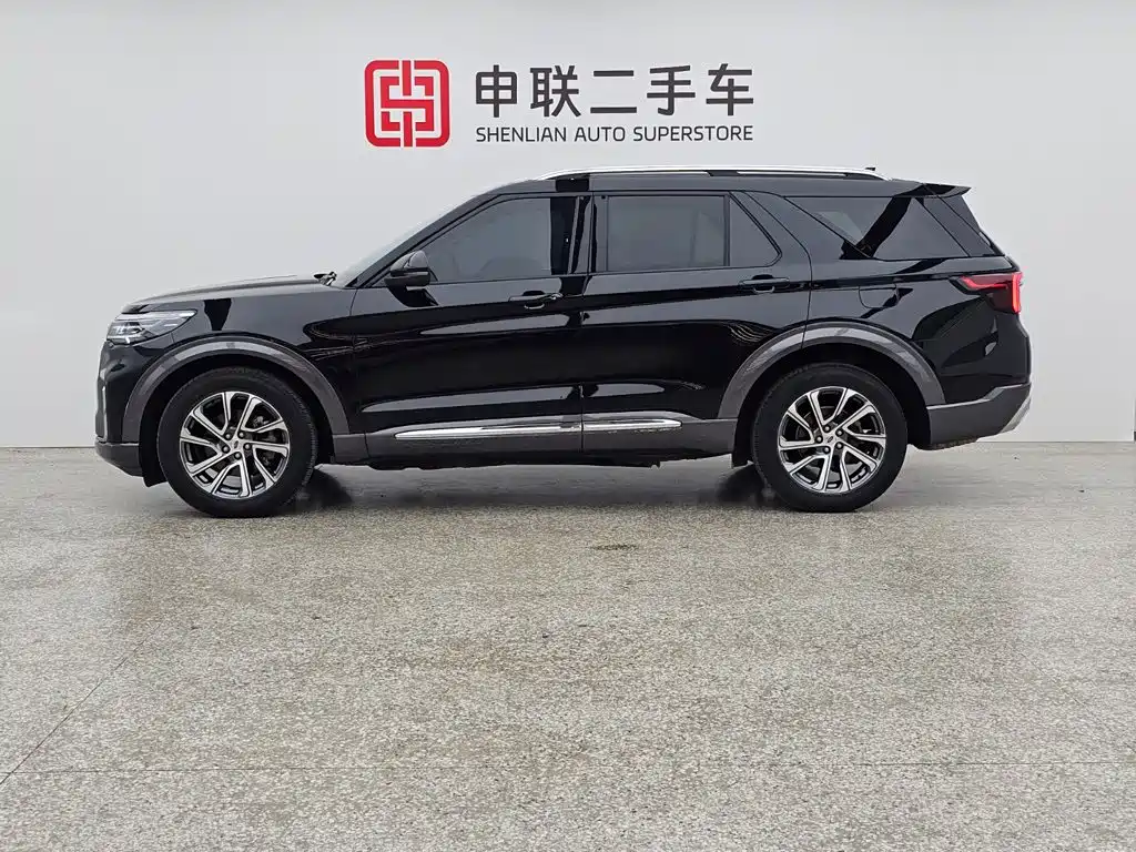 Ford Explorer — миниатюра 4