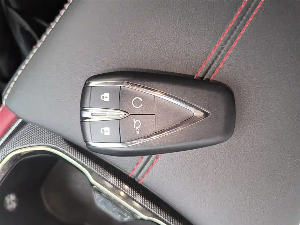 Oshan X5 2021 1.5T DCT Flagship