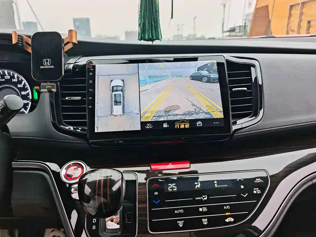 Honda Odyssey — миниатюра 12